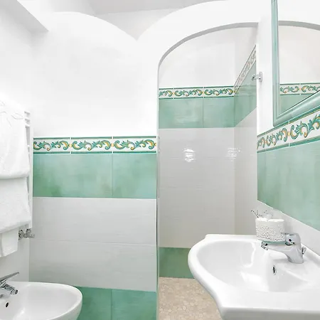 Bed & Breakfast O' Lattariello 2*