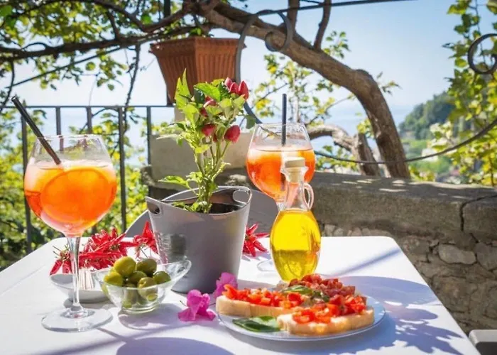 O' Lattariello Oda ve Kahvaltı 4*